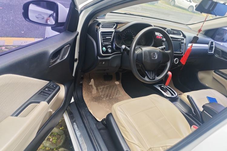 Used Honda Greiz 2016 1.5L CVT Comfort Version Driver Seat