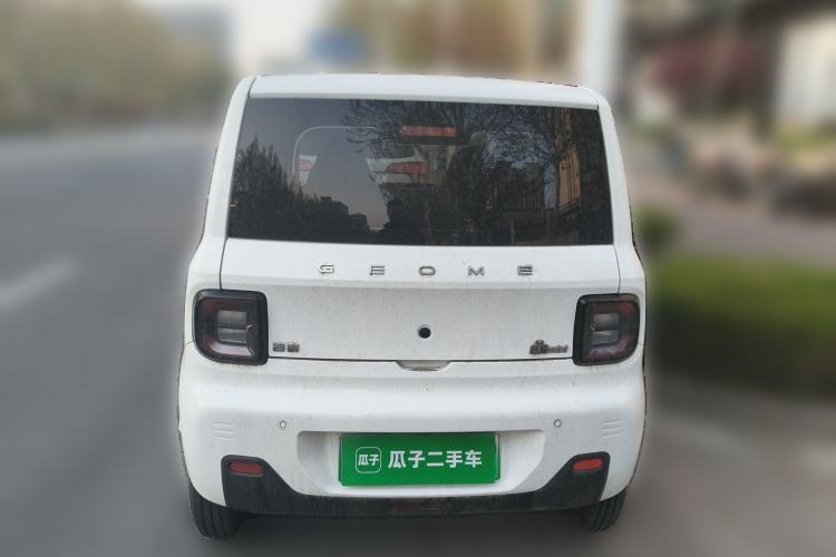 Used Geely Galaxy Panda 2023 Panda Mini 200km Endurance Bear
