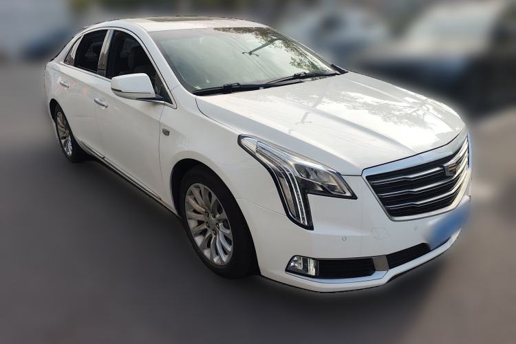 Used Cadillac XTS 2018 28T Elite Edition Front Right 45 Deg