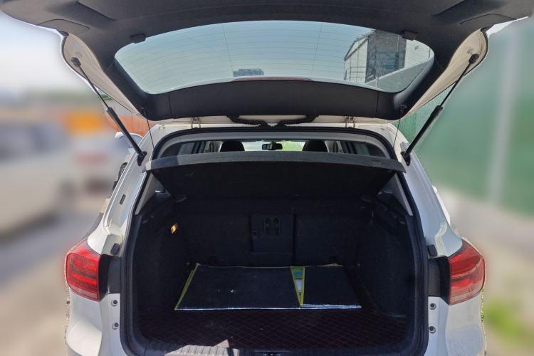 Used Volkswagen Tiguan 2016 300TSI Automatic All-Wheel Drive Fashion Vision Edition Trunk