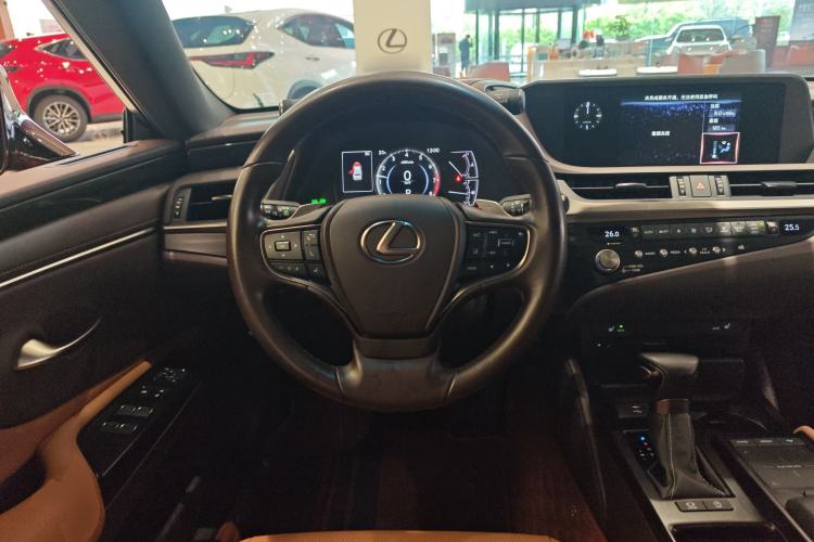 Used Lexus ES 2020 200 Luxury Edition Steering Wheel