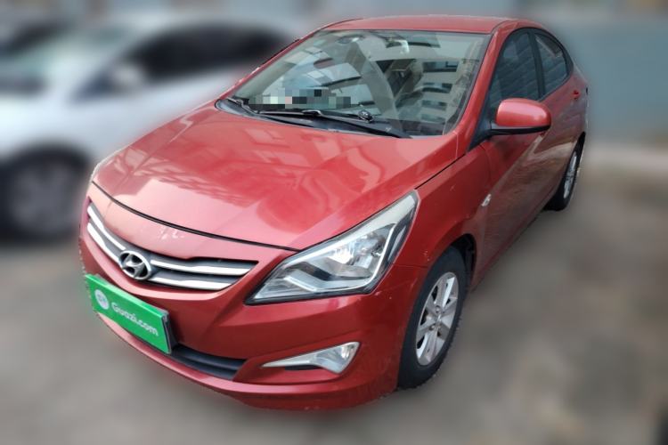 Used Hyundai Verna (older generation) 2014 1.4L Manual Smart GLS Trim