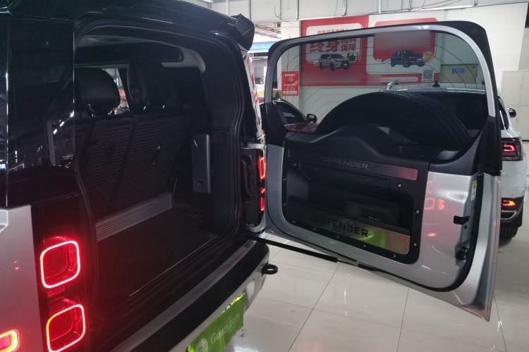 Used Land Rover Defender 2022 90 Two-Door 2.0T Standard Version European Edition