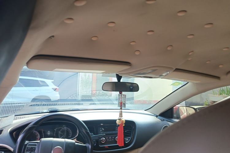 Used Fiat Viaggio 2012 1.4T Automatic Enjoyment Edition
