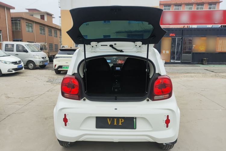 Used Roewe Clever 2021 302 km New Four-Seater Super-Efficient Version