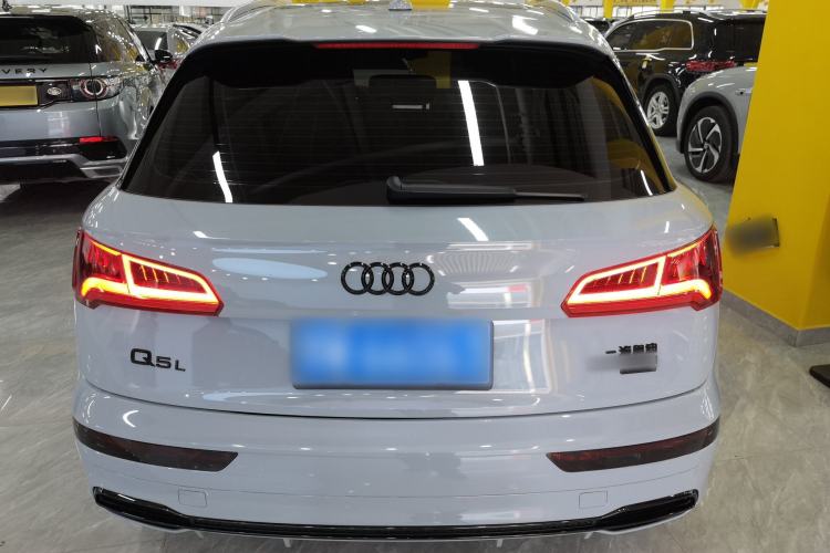 Used Audi Q5L 2020 45 TFSI Prestige Fashion Model
