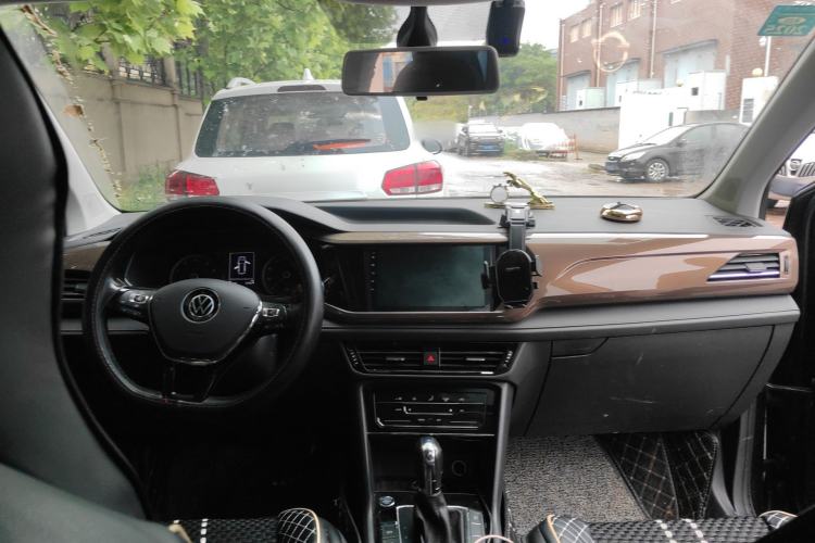 Used Volkswagen Tharu 2021 280TSI Two-Wheel Drive Comfort Edition
