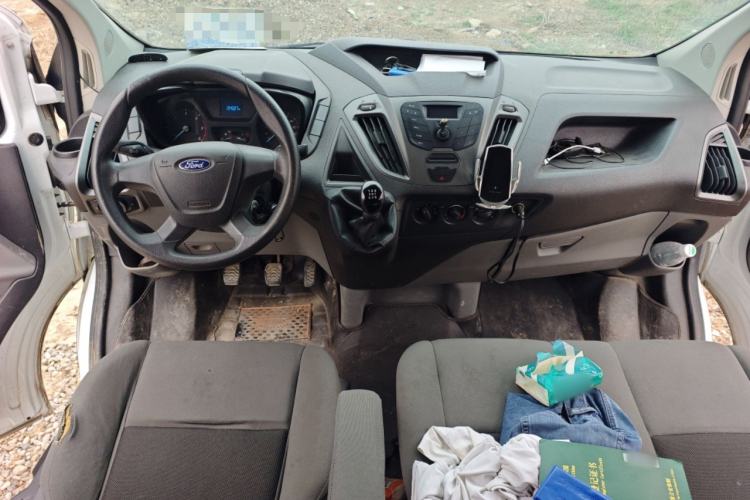 Used Ford Transit 2019 2.0T Diesel Multi-Purpose Commercial Vehicle Mid-Drive Mid-Roof 6-Seater China VI Standard
