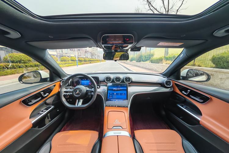 Used Mercedes-Benz C-Class 2023 Restyled C 260 L Sport Edition Interior 4