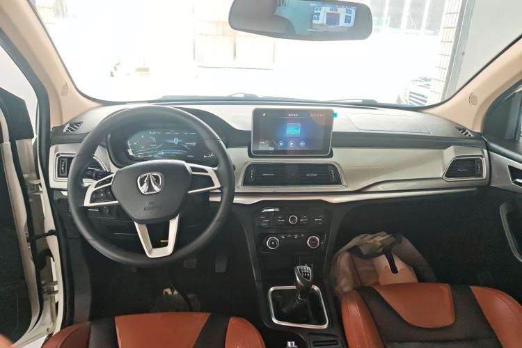 Used BAIC Weiwang M50F 2017 1.5L Comfort Edition