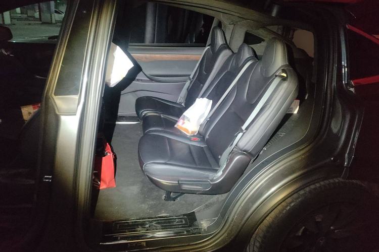 Used Tesla Model X 2019 Long-Range Version Left Rear Seat