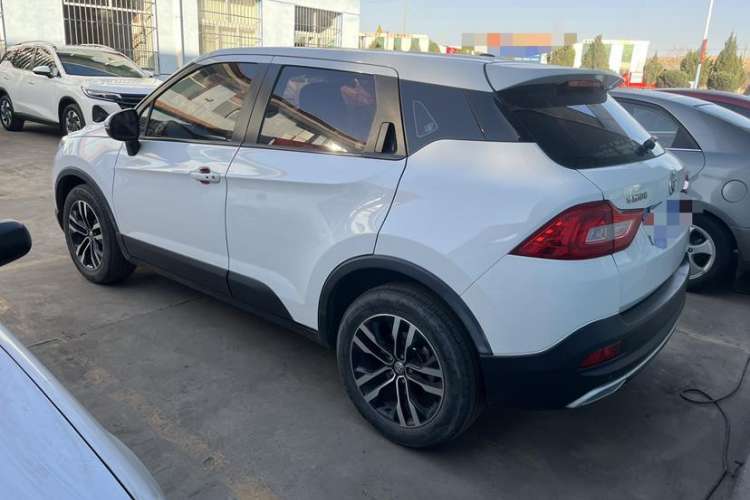 Used Brilliance V3 2020 1.6L Manual Smart Starry Edition
