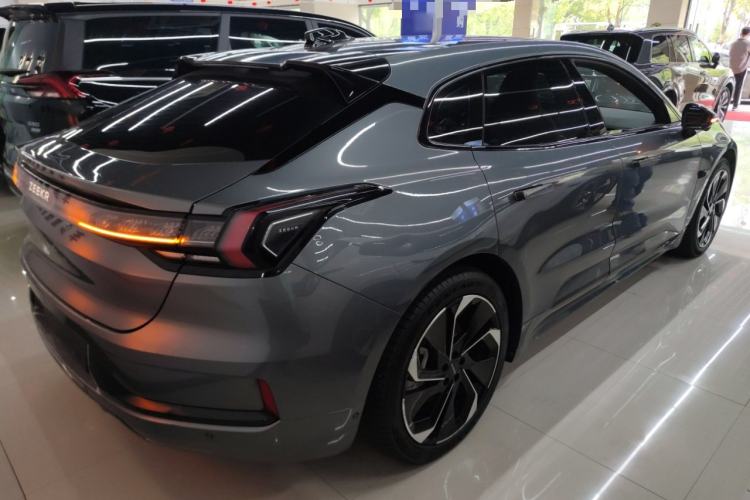 Used Zeekr 001 2022 Long-Range Dual-Motor WE Edition Rear Right 45 Deg