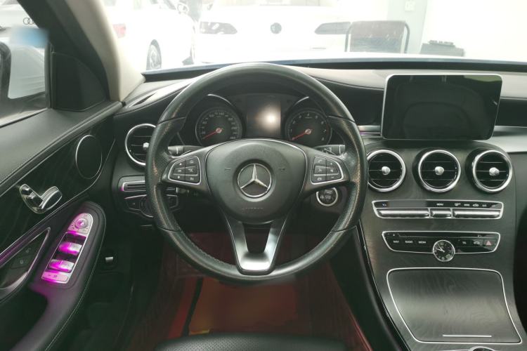 Used Mercedes-Benz C-Class 2017 Restyled C 180 L Fashion Edition Sport Version
