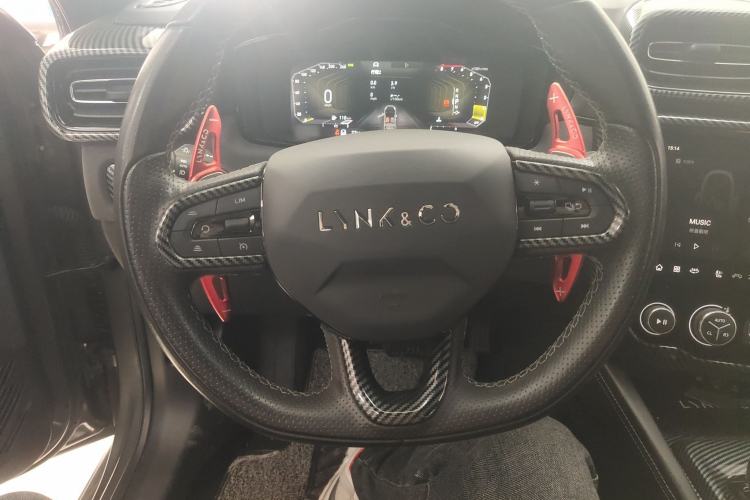 Used Lynk & Co 03 2022 2.0TD DCT JingPro Steering Wheel