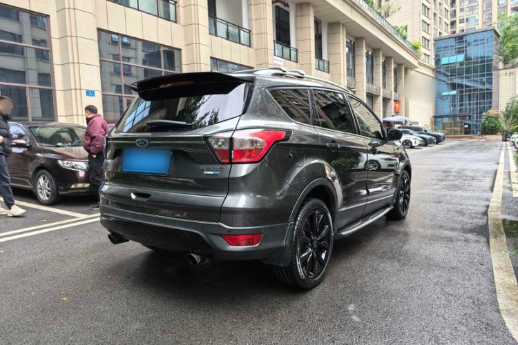 Used Ford Kuga 2017 EcoBoost 245 Four-Wheel-Drive Sport Model
