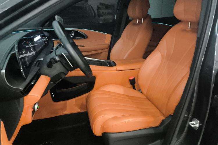 Used EXEED Lingyun 2025 400T Four-Wheel Drive Star Prestige Edition Left Front Seat