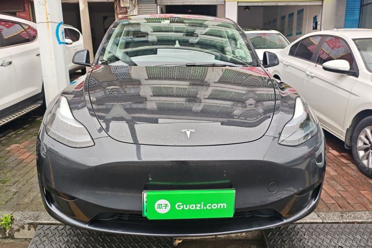 Used Tesla Model Y 2024 Rear-Wheel-Drive Version
