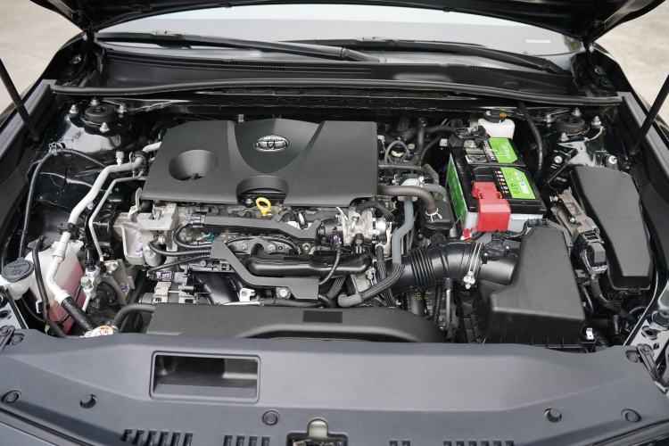 Used Toyota Camry 2021 2.0G Luxury Edition
