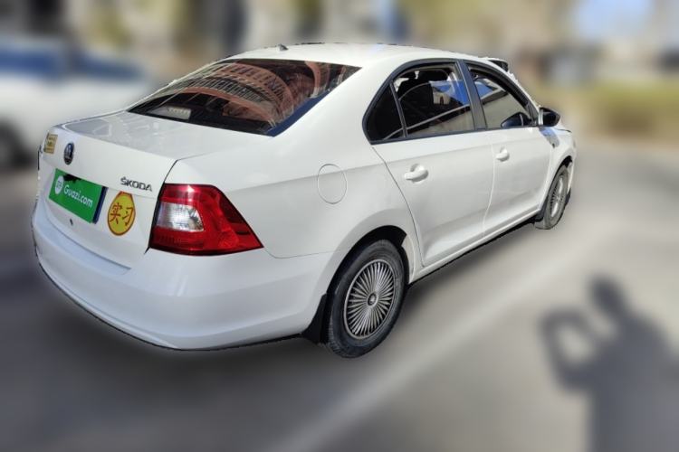 Used Skoda Rapid 2015 1.6L Automatic Enjoyment Selection Model