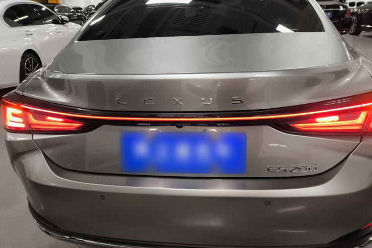 Used Lexus ES 2025 200 Premium Edition