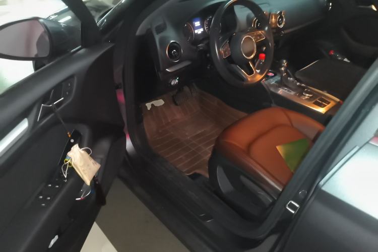 Used Audi A3 2020 Restyled Limousine 35 TFSI Ambition Version China VI
