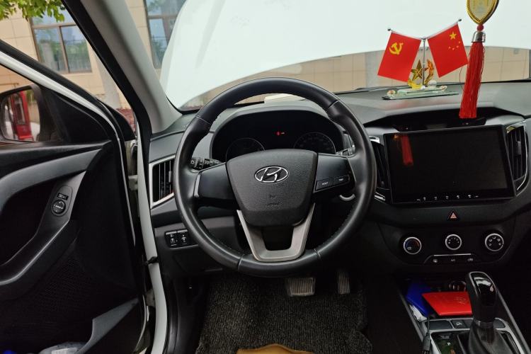 Used Hyundai ix25 2015 1.6L Automatic Two-Wheel Drive Smart GLS Trim
