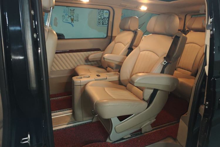 Used Mercedes-Benz Viano 2013 3.5L Haoci version Left Rear Seat