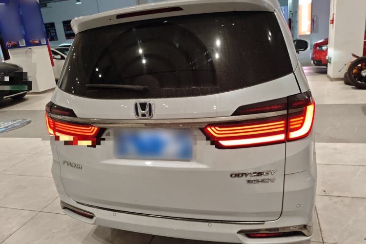 Used Honda Odyssey 2022 2.0L eHEV Sharp Supreme Edition