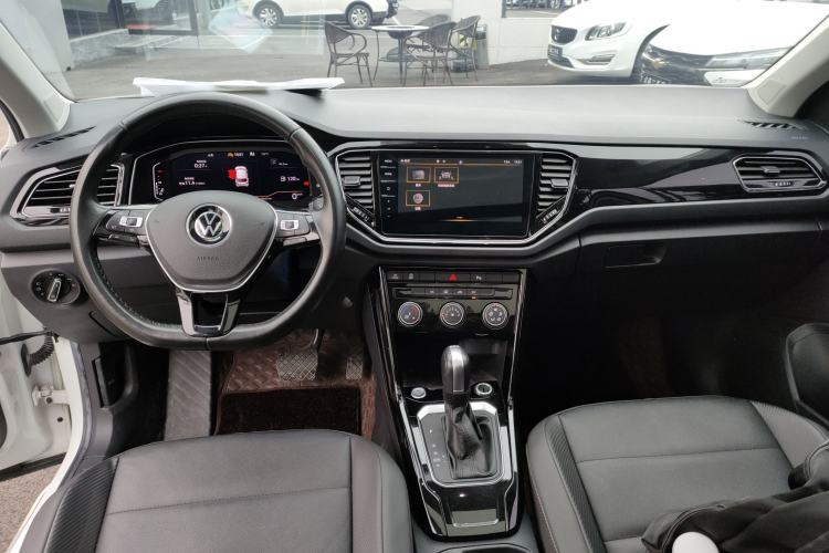 Used Volkswagen T-ROC 2022 280TSI DSG Two-Wheel Drive Comfort PLUS