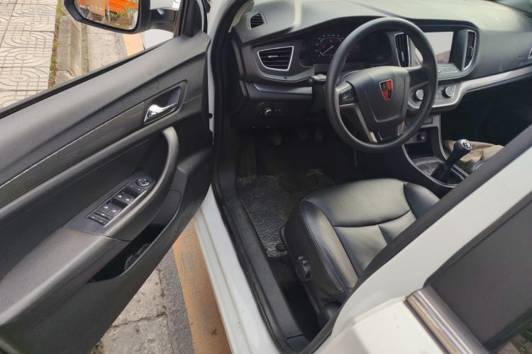 Used Roewe 360 2015 1.5L Manual Luxury Edition
