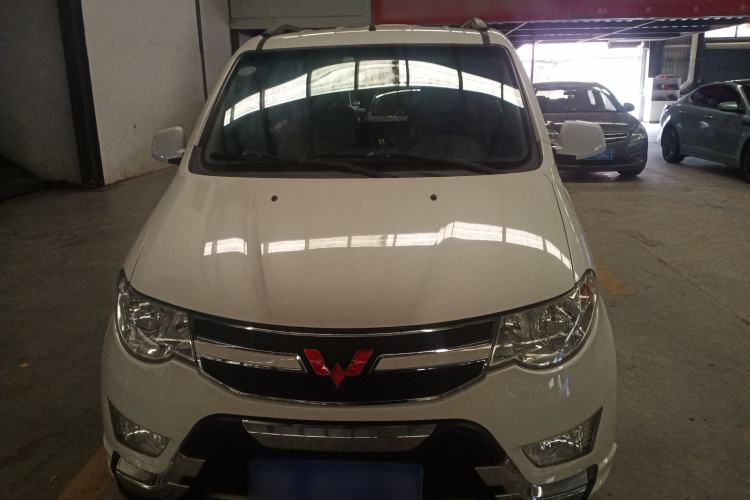 Used Wuling Hongguang 2014 1.5L S Standard Version