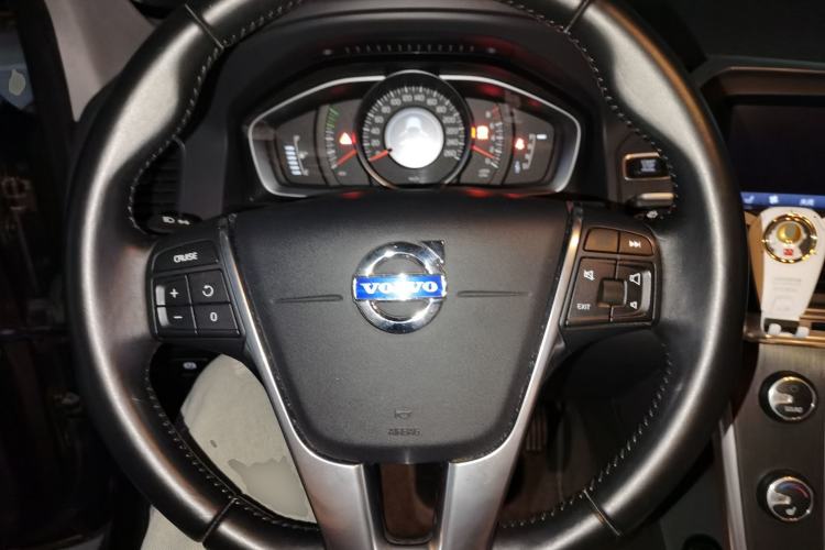 Used Volvo XC60 2014 T5 Zhiyi Edition Steering Wheel