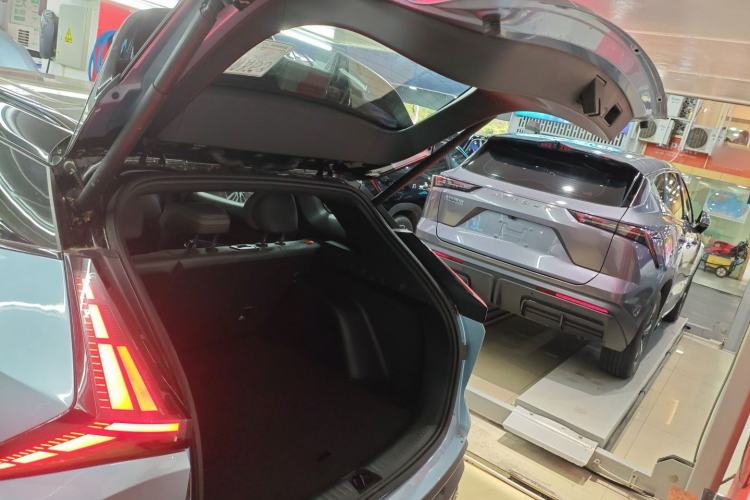 Used Geely Auto Emgrand X7 Sport 2024 1.5TD Prestige Edition