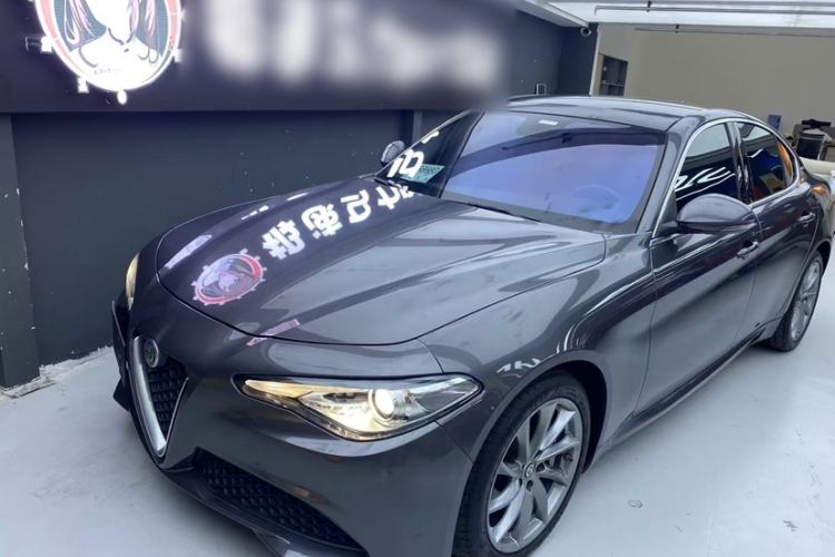 Used Alfa Romeo Giulia 2021 2.0T 280HP Luxury Edition
