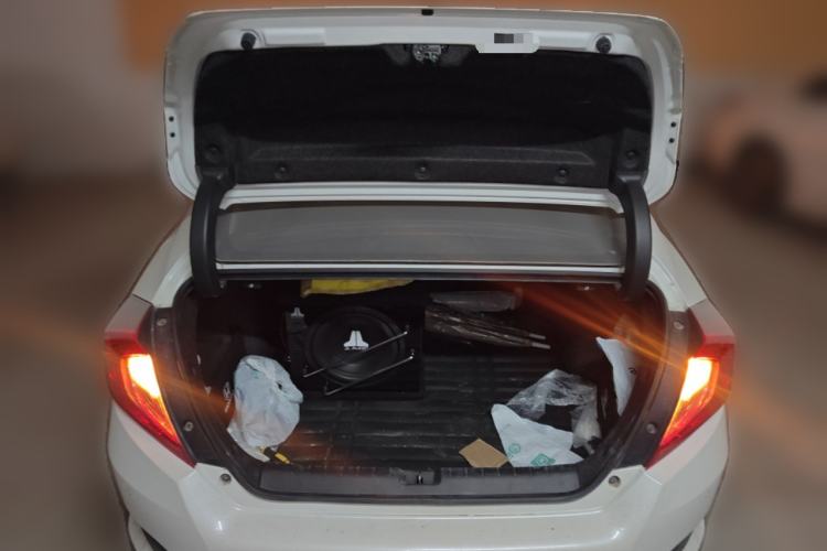 Used Honda Civic 2016 220TURBO CVT Luxury Edition
