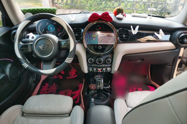 Used MINI 2022 Updated 1.5T COOPER Artist
