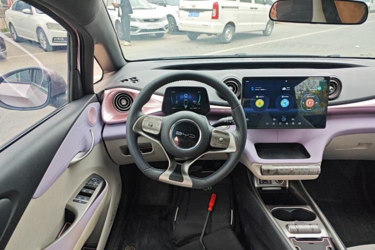 Used BYD Dolphin 2021 405 km Fashion Edition