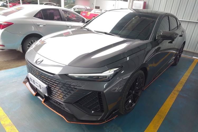 Used CHANGAN UNI-V 2024 2.0T Classic Sport Edition