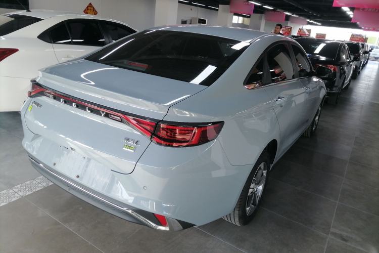 Used Geely Auto Emgrand L HiP 2022 1.5TD-DHT Pro 100KM Super Clean
