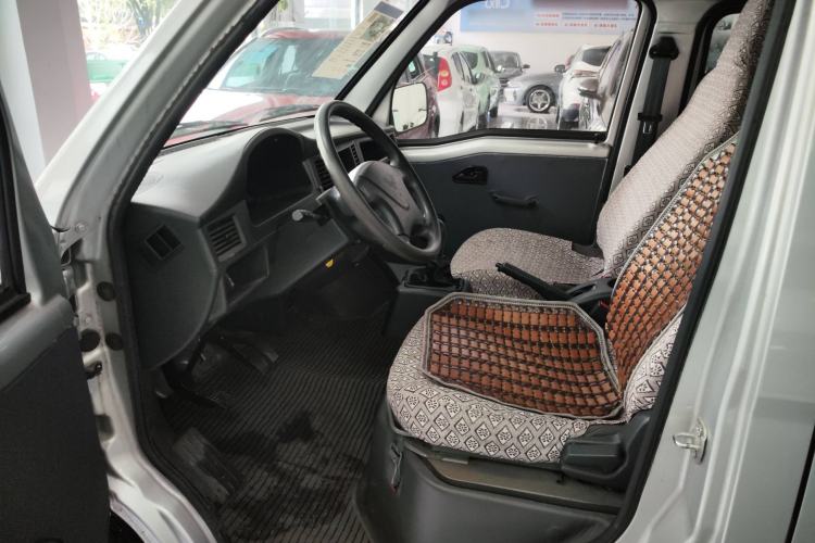 Used Wuling Zhiguang 2020 1.2L Practical Model China VI LSI
