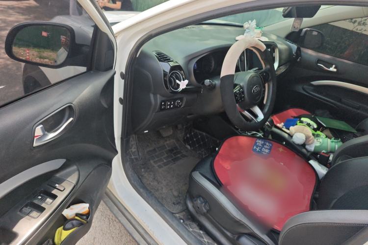 Used Kia kx1 Stonic 2019 1.4L Automatic Fun Edition China VI Driver Seat