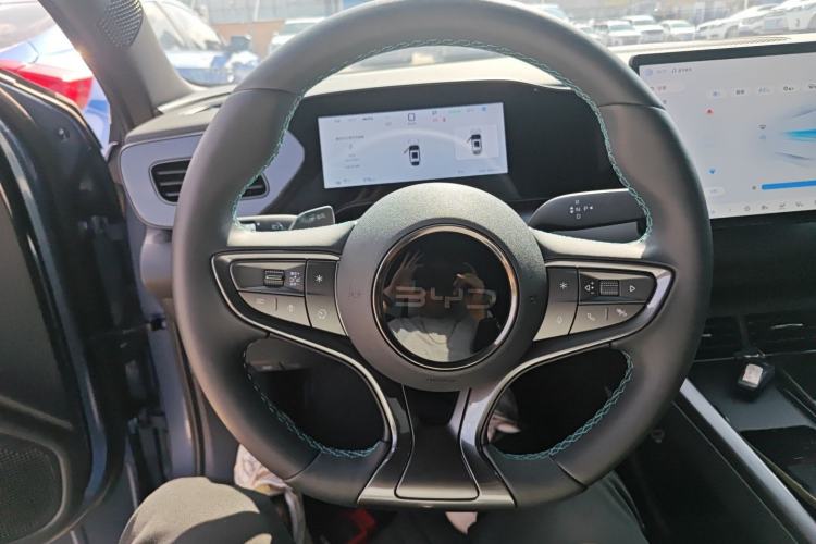 Used BYD Seal 06 New Energy 2025 EV 470KM Prestige Edition
