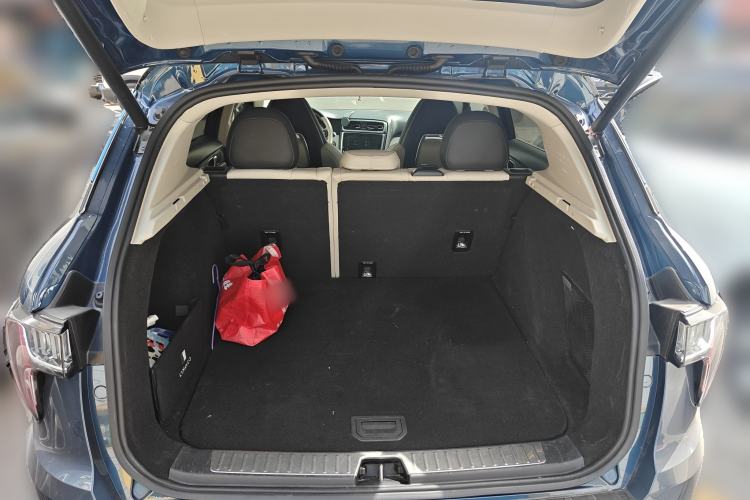 Used Lynk & Co 01 2017 2.0T Two-Wheel Drive Zhaopu Version
