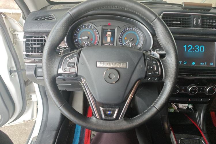 Used Haval H2 2018 Blue-Label 1.5T Dual-Clutch Two-Wheel-Drive Luxury Model Steering Wheel