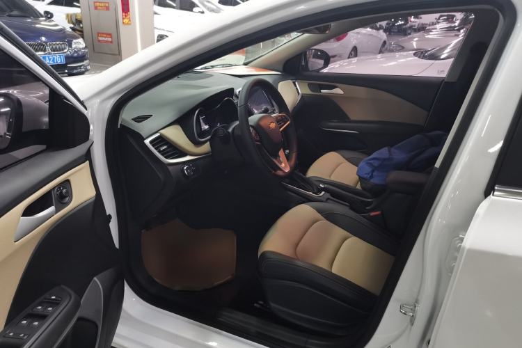 Used Chevrolet Monza 2020 320 Automatic Enjoyment Edition Driver Seat