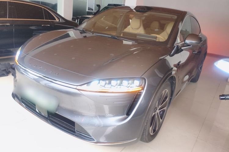 Used Hima Luxeed R7 2024 All-Electric 736 km Ultra