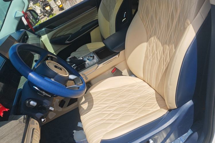 Used Tank 500 2023 3.0T Sport Edition Realm-Design 7-Seater