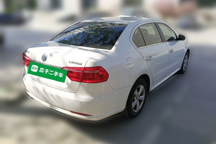 Used Volkswagen Lavida 2013 Revised Classic 1.6L Manual Fashion Edition
