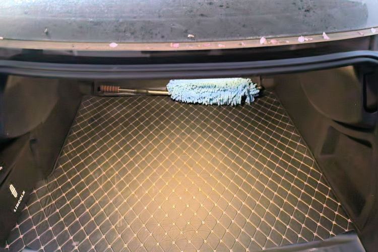 Used Lincoln Z 2024 2.0T Two-Wheel Drive Luxury Hybrid Version Trunk